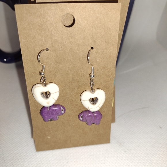 Elephant Love White and Purple - Picture 1 of 1